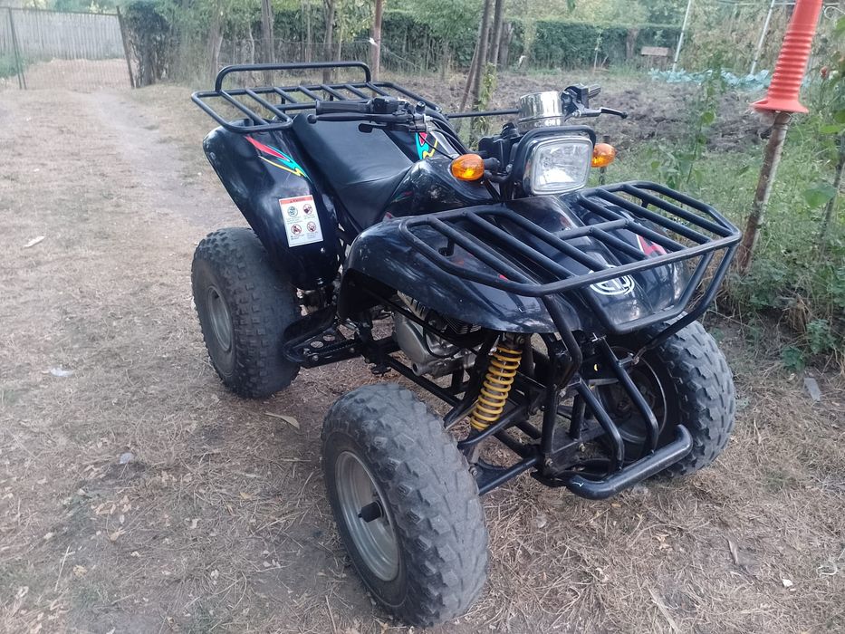 Vând ATV 2017 urgent!