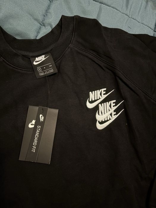 Блуза NIKE worldtour размер S НОВА luda