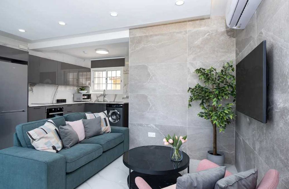 Дава се под наем Двустаен апартамент в Пловдив, Беломорски - 56 кв.м за 367.2 € - Снимка #1