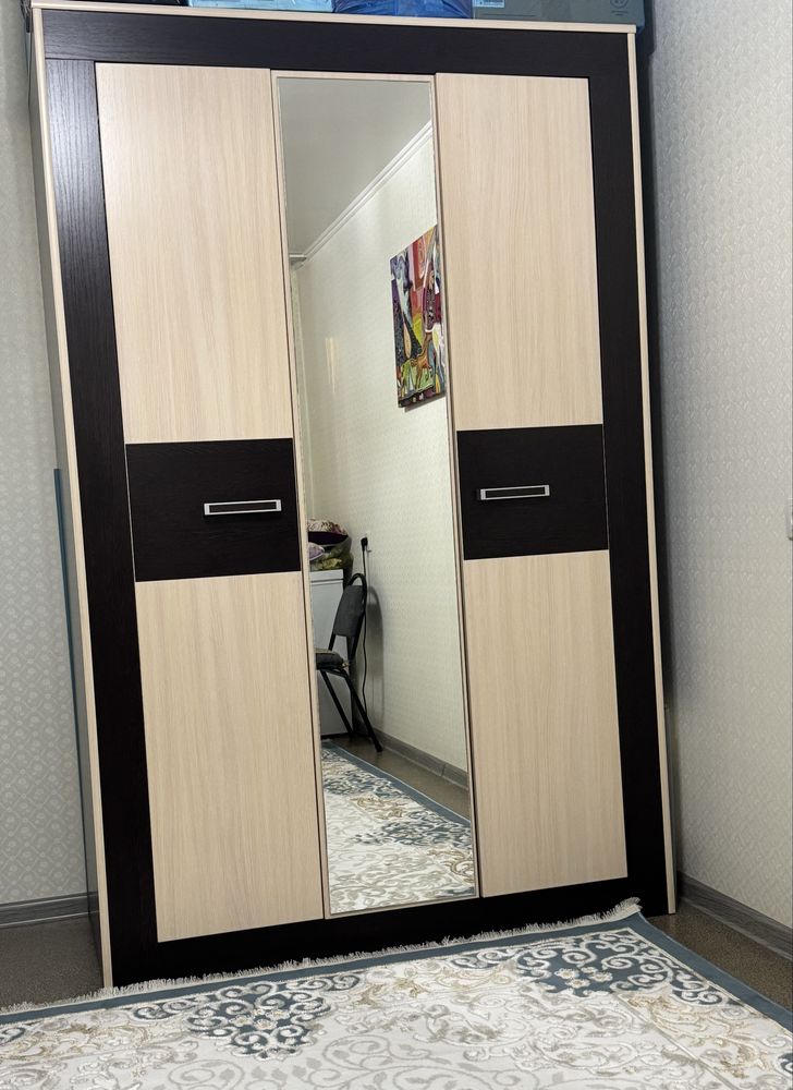 Продается шкаф для спальни