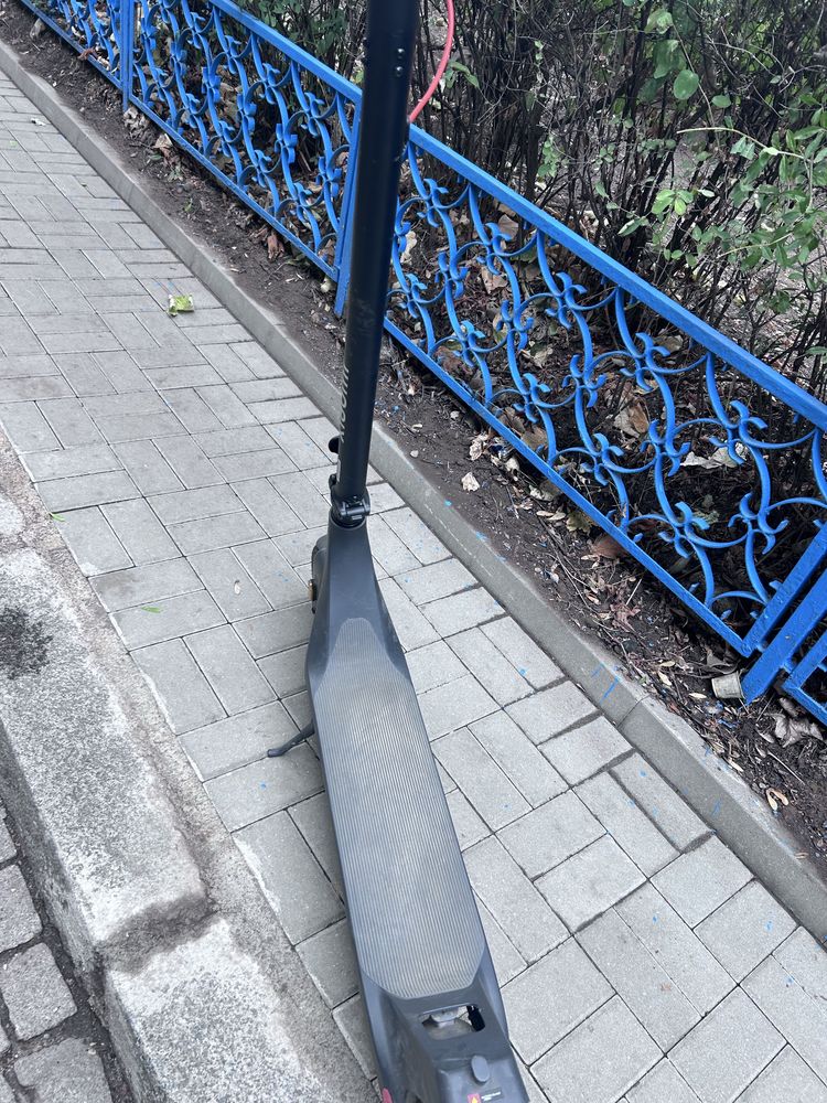Проявам чисто нова тротинетка Хайоми
