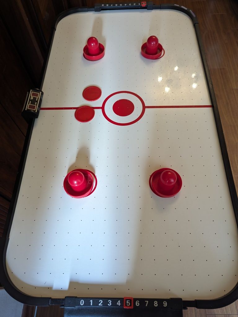 Masa air hockey stare foarte buna