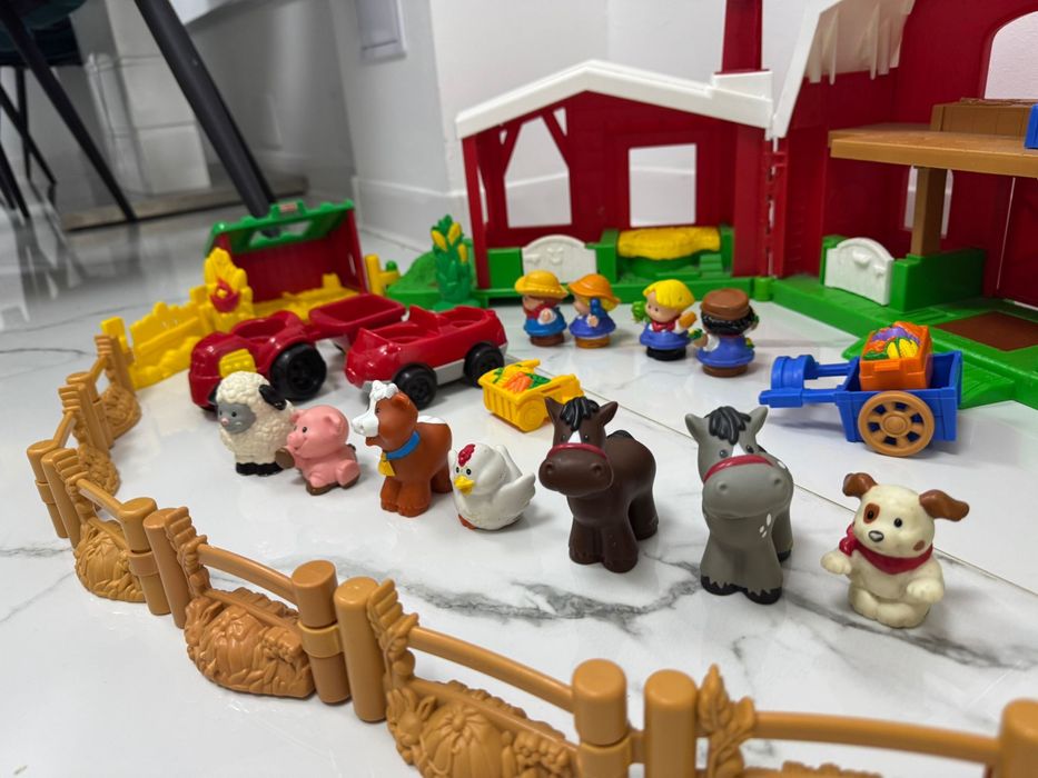 Ferma mare little people