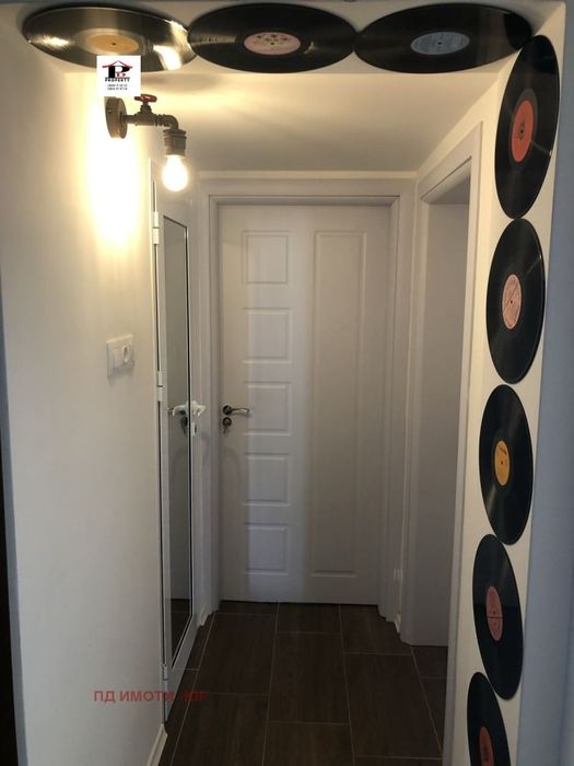 Дава се под наем Тристаен апартамент в София, Сухата река - 76 кв.м за 600 € - Снимка #10