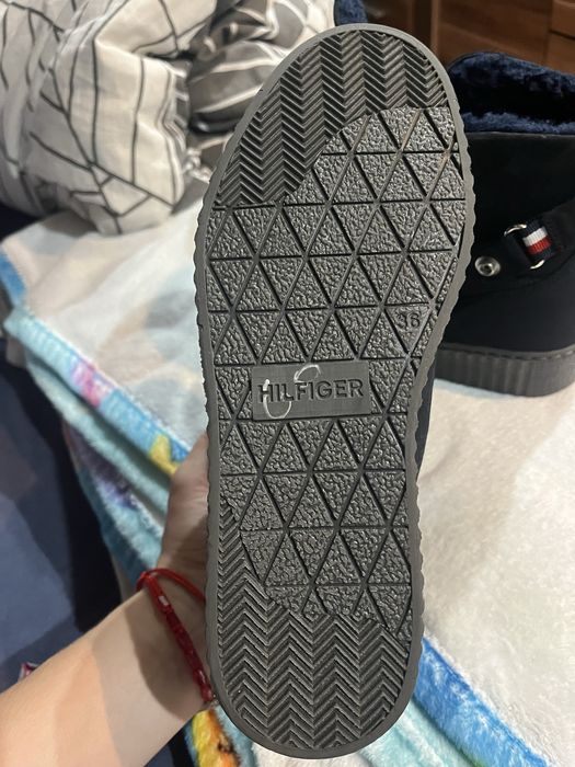 Ghete tommy hilfinger M 36