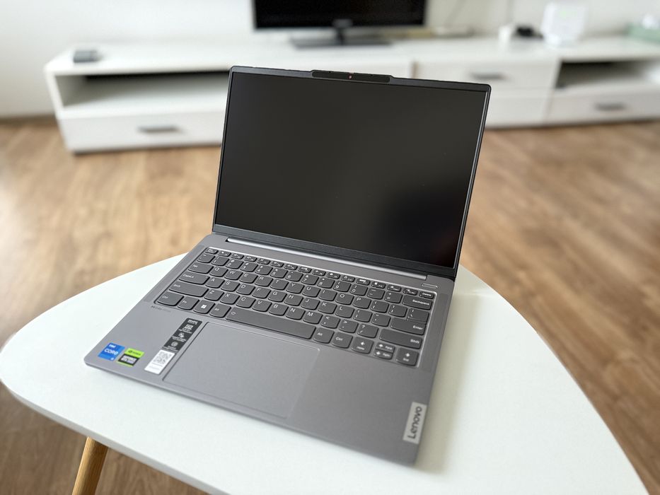 Laptop LENOVO IdeaPad Pro 5 14IRH8