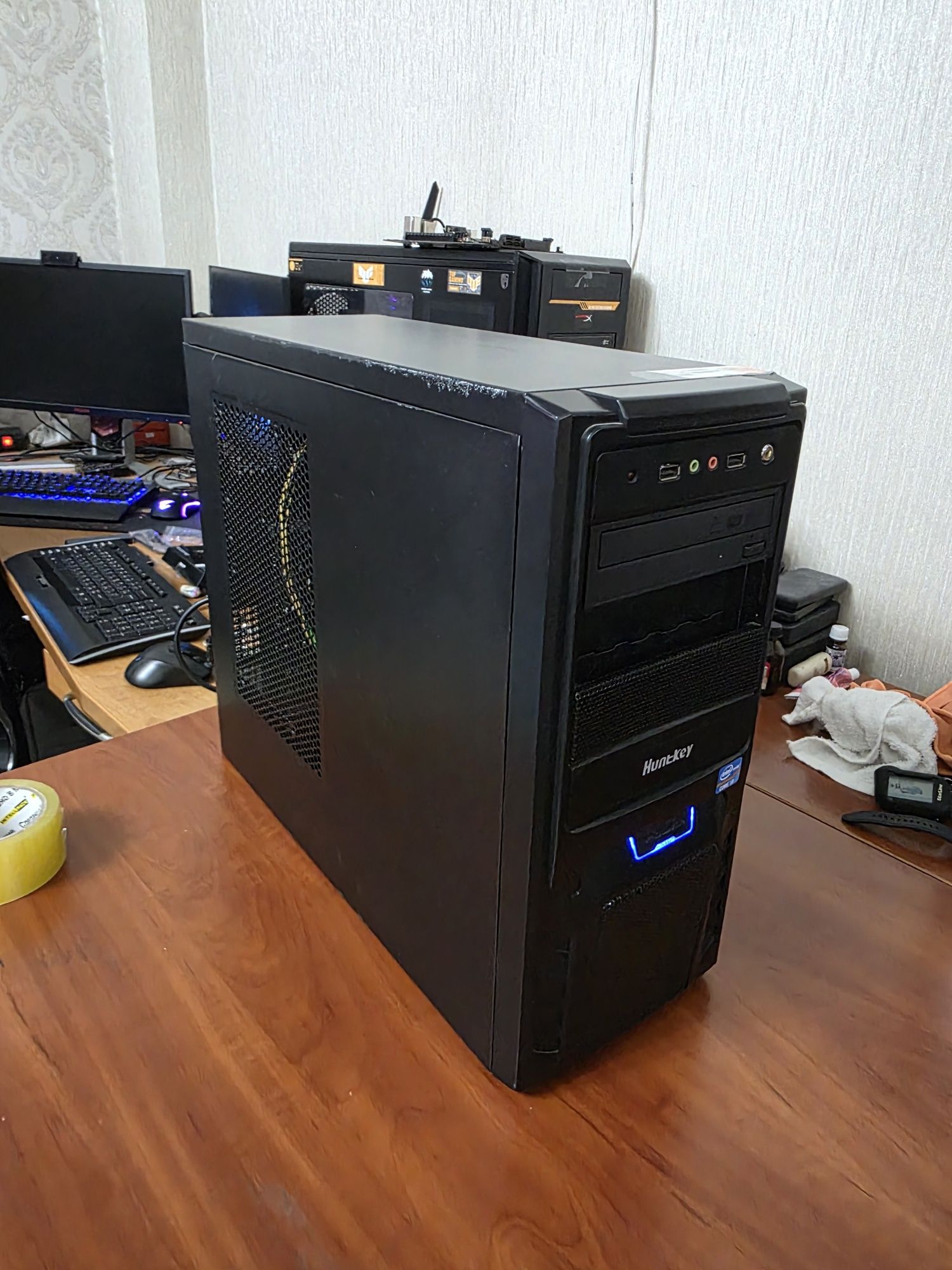Intel core i5 2400 озу 8 SSD 256 HDD 500 GB
