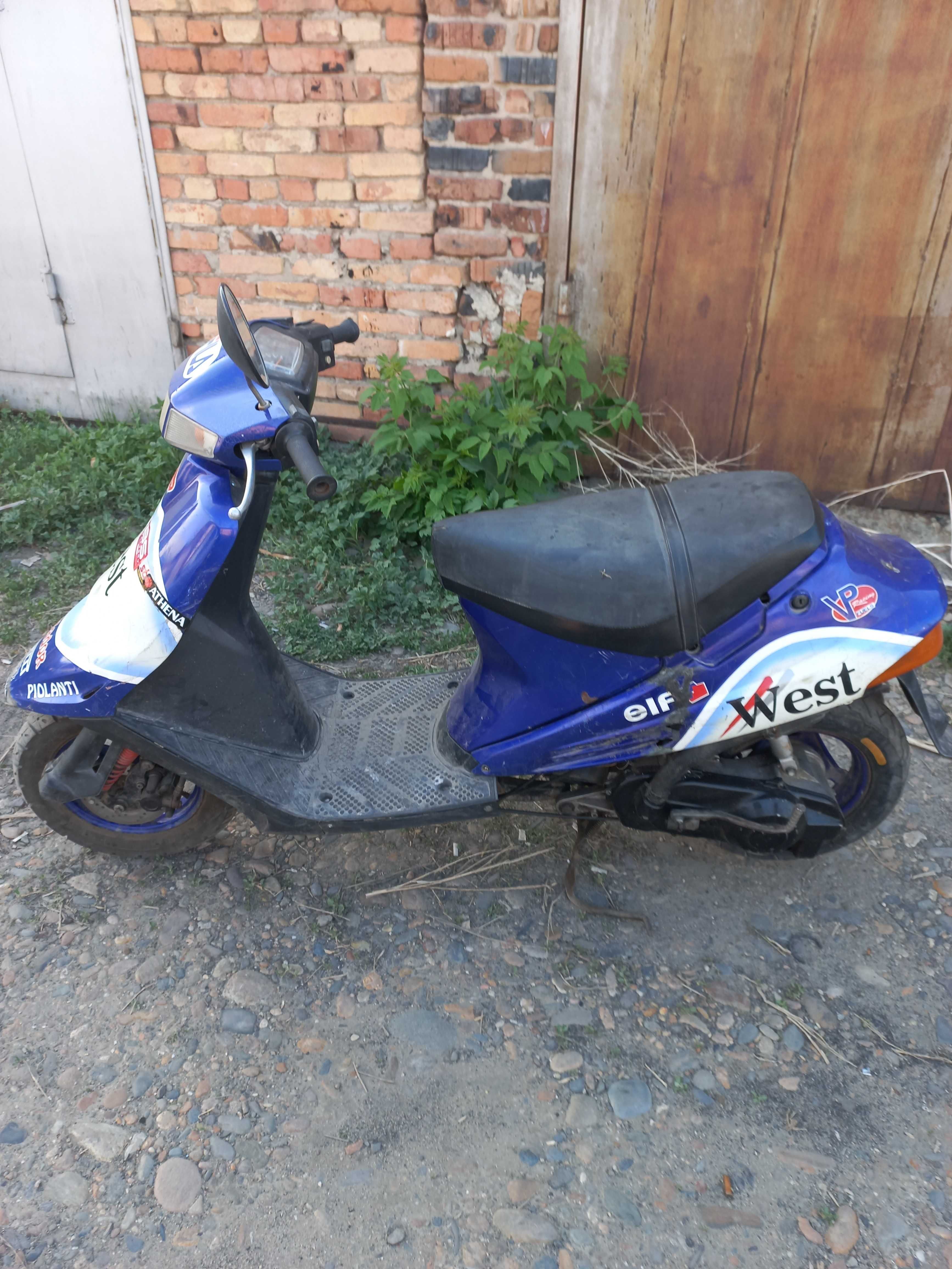 Продам мопед 100 кубов