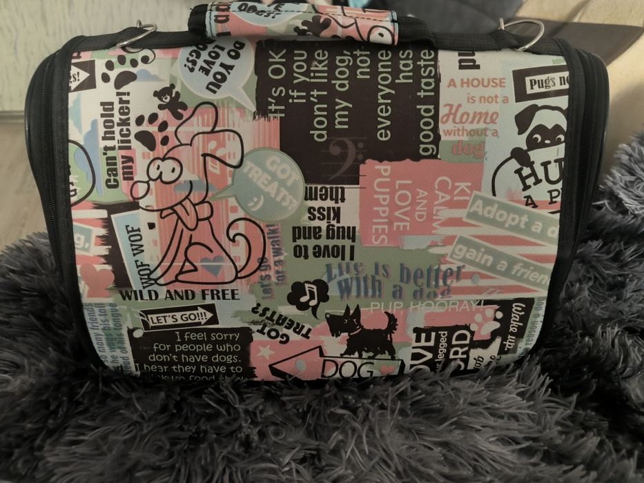 Продаётся переноска для кошек и собачек