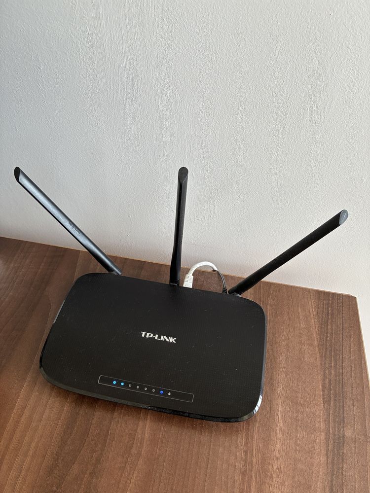 Router wifi TP link wr 940N