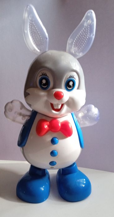 Зайка уже не интерактивная игрушка