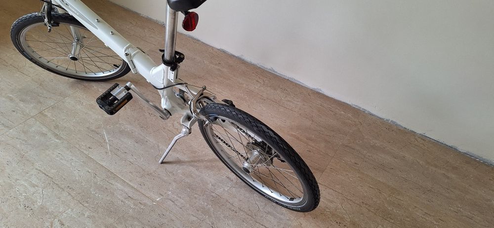 Bicicleta plabila Giant din aluminiu model deosebit