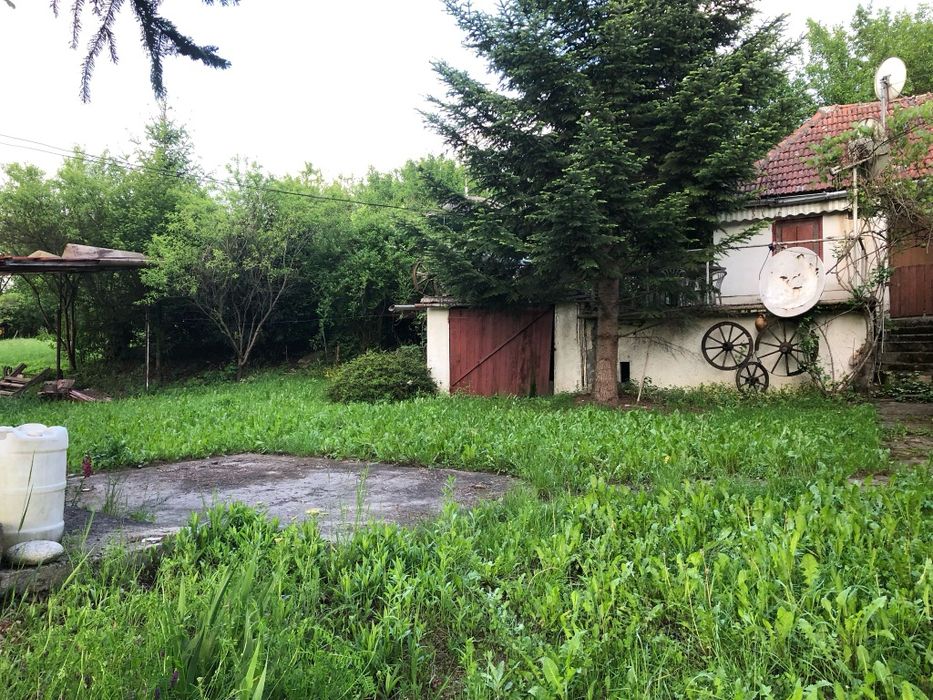 Casa la 4 km de Deva