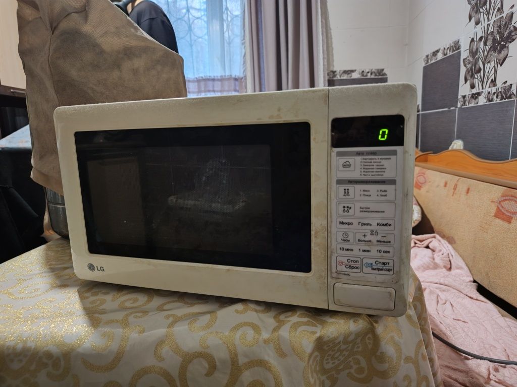 Микроволновка LG