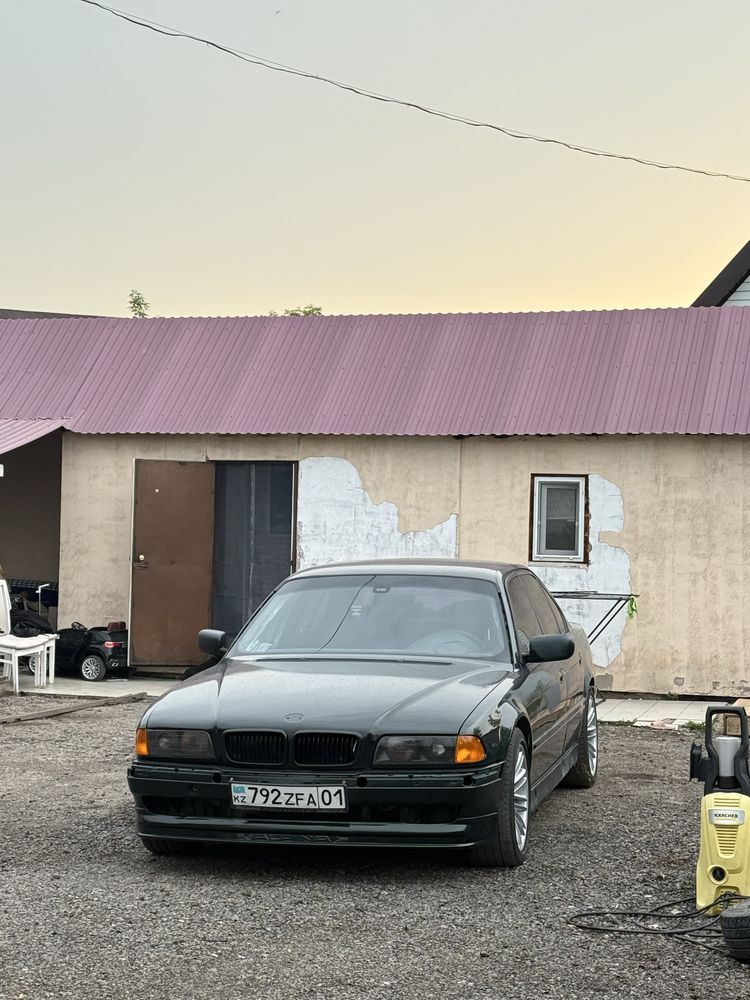 Продам или обменяю диски бмв R18