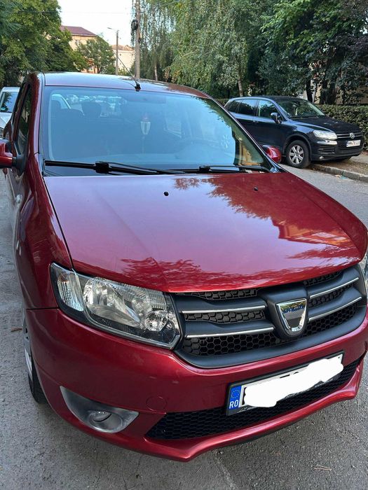 Dacia Sandero Hatchback 2013