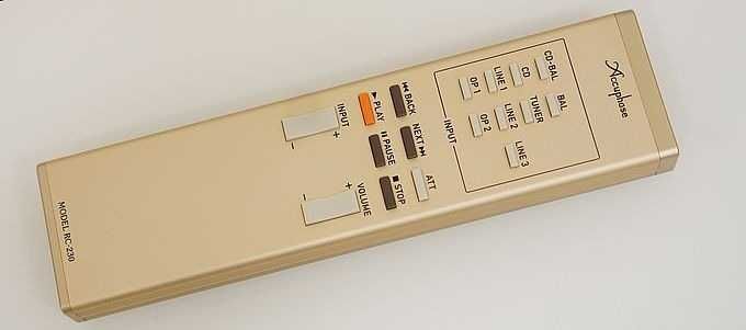 Accuphase E-270 - Impecabil,pachet complet (telecomanda,ambalaj,cablu)