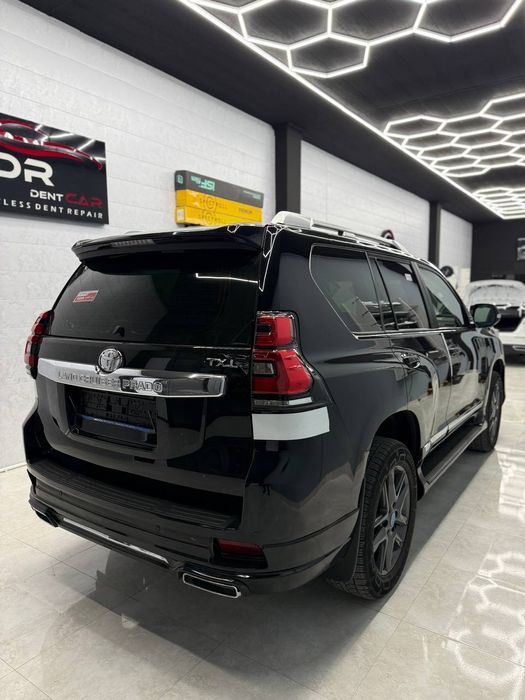 Toyota Land Cruiser 150