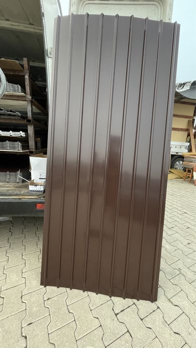 Tabla cutată gri maro visiniu  negru