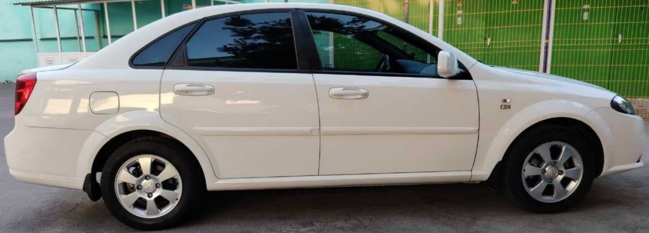 Gentra Sotiladi 3 Pozitsiya