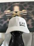 А Х,Boss,EA7,polo,Prada,Hugo Шапки