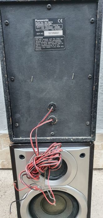 Vând două boxe Panasonic 80w ambele