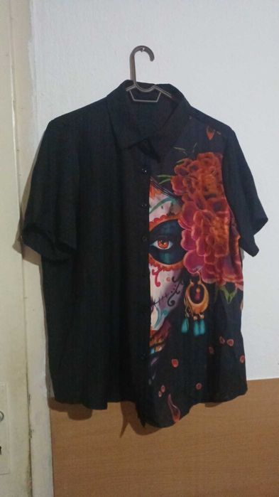 Риза с къс ръкав