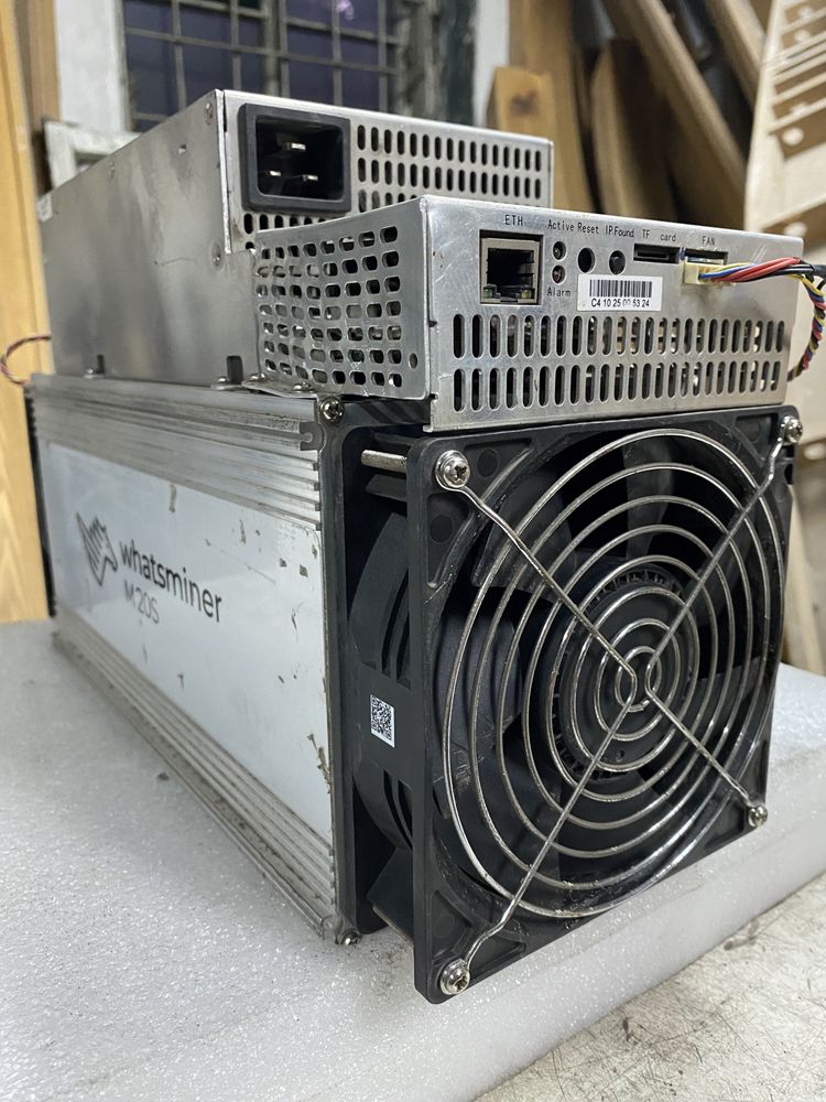 Майнинговое оборудование Whatsminer M 20S 68T