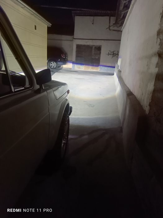 Стоковая НИВА 2121 со времён СССР в идеальном состоянии