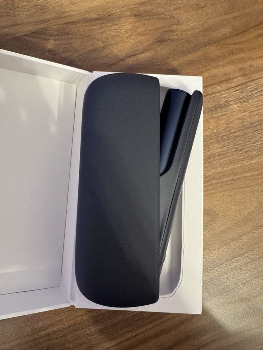 Kit IQOS ILUMA i Midnight Blue