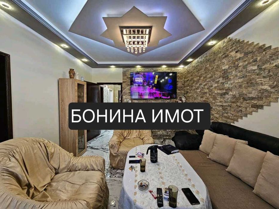 Продава се Тристаен апартамент в Асеновград - 70 кв.м за 1572 €/кв.м - Снимка #11
