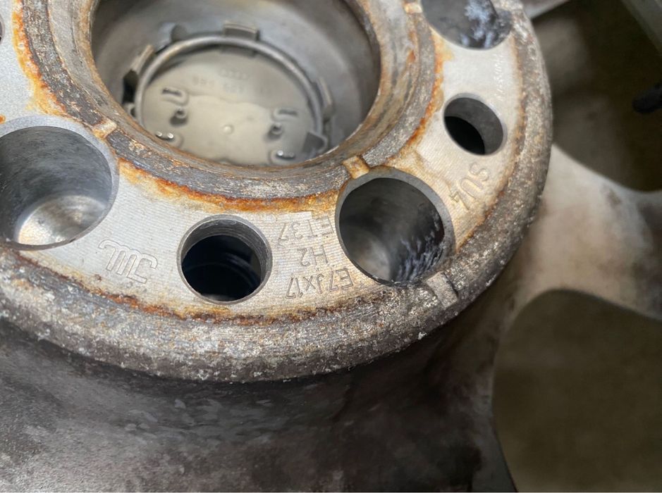 Jante aliaj AUDI R17 5x112