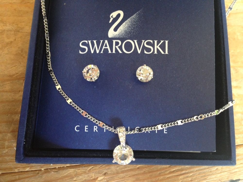 Set Swarovski autentic