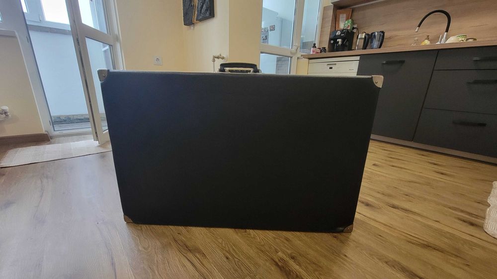 Масажна маса за масажи и други терапии