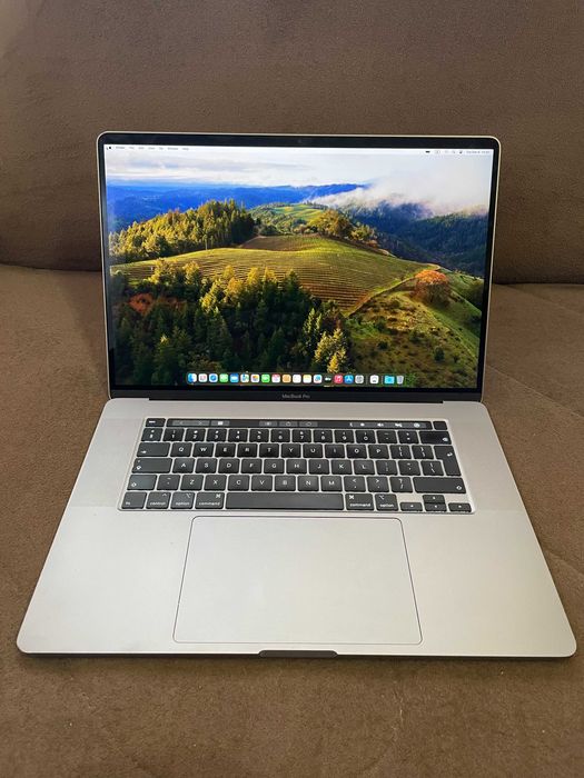 16" Core i7 MacBook Pro A2141 (2019) Space Gray-i7/16GB RAM/512GB SSD