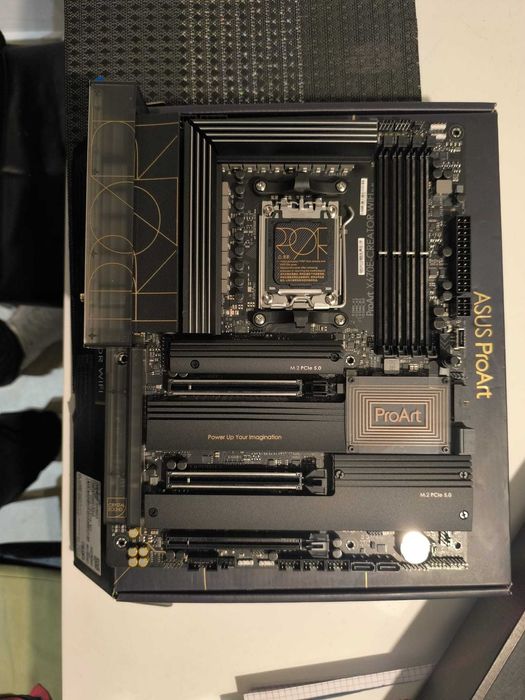 ASUS ProArt X670E-Creator WiFi Server audio/video, workstation, NAS