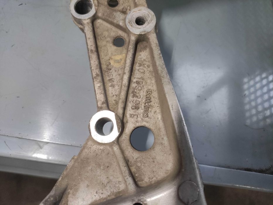 Suport brate volkswage vw golf 5 cod 1k0199296f 1k0199295e