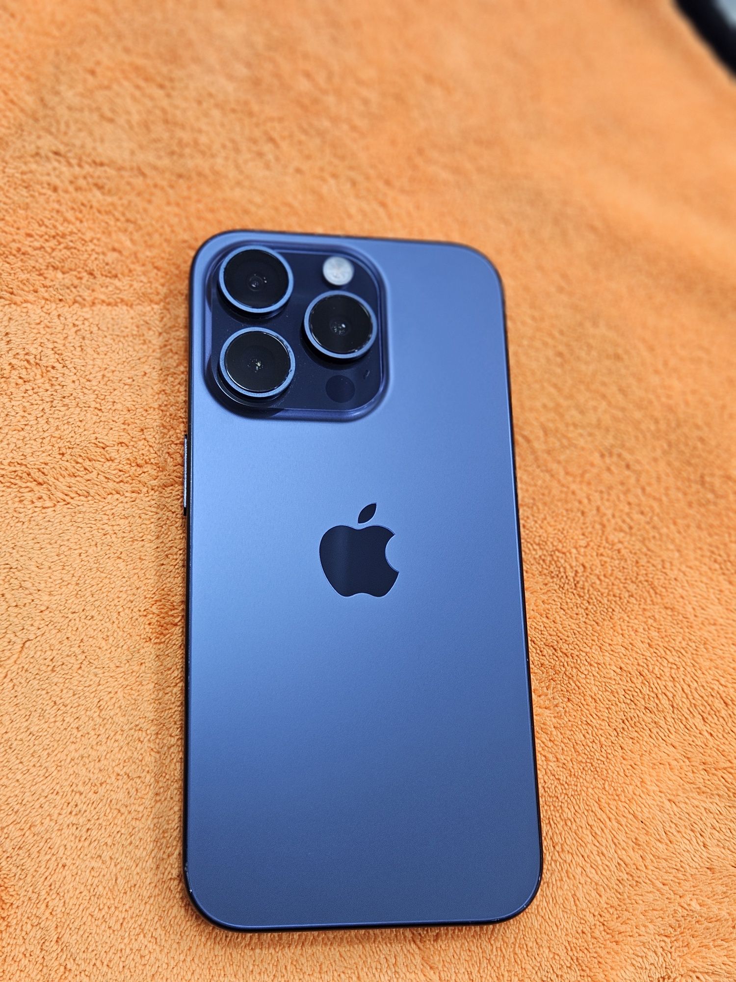 Iphone 15 pro 128 Gb