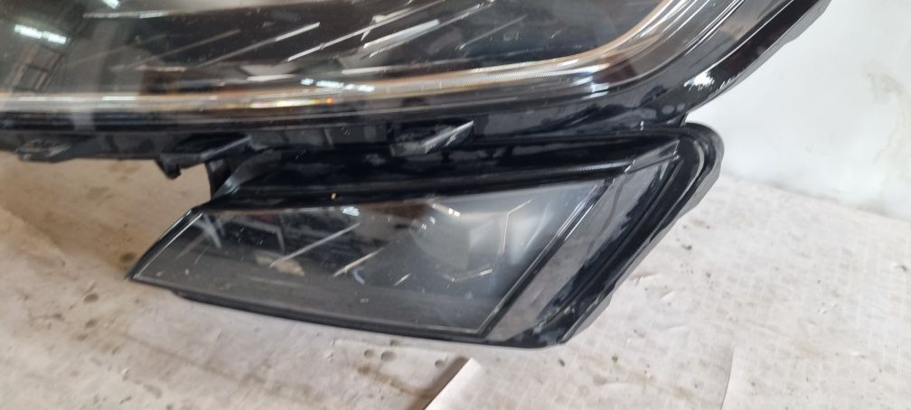 Far stanga full led Skoda kodiaq