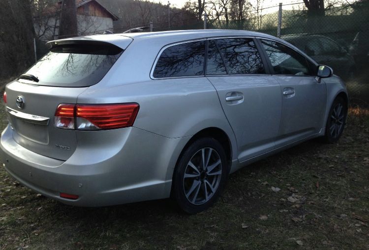 Тойота авенсис комби/Toyota Avensis 2.0D4D 124кс фейс Т27 НА ЧАСТИ