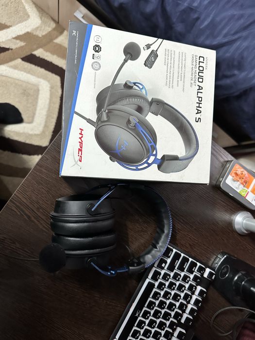 Наушники HyperX alpha s