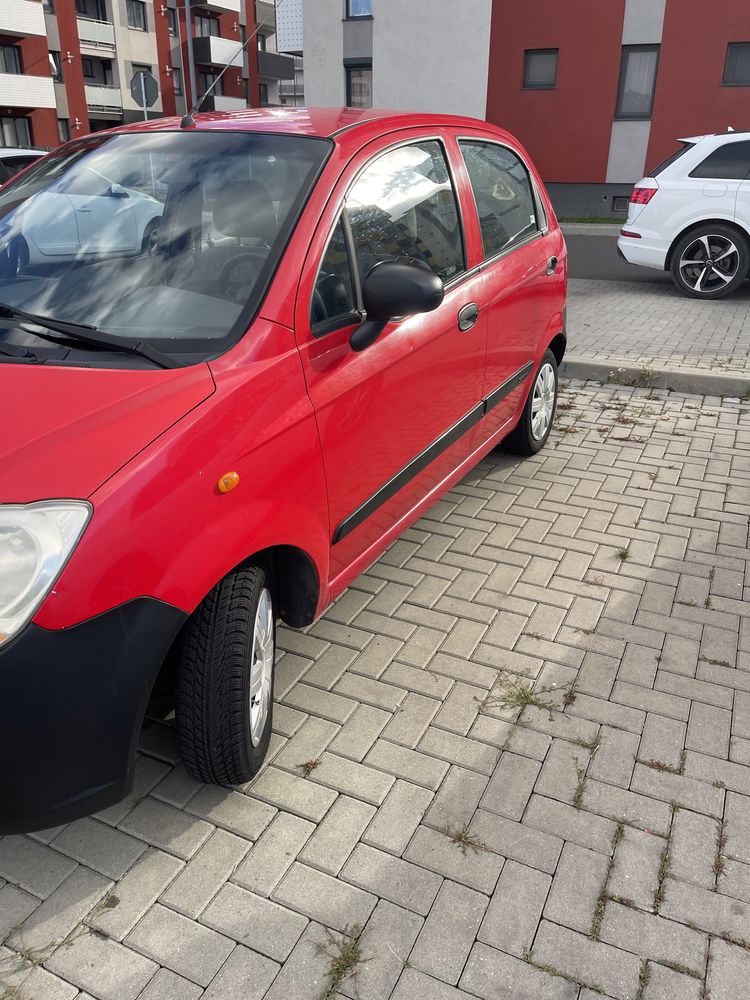 Inchirieri auto glovo tazz bringo