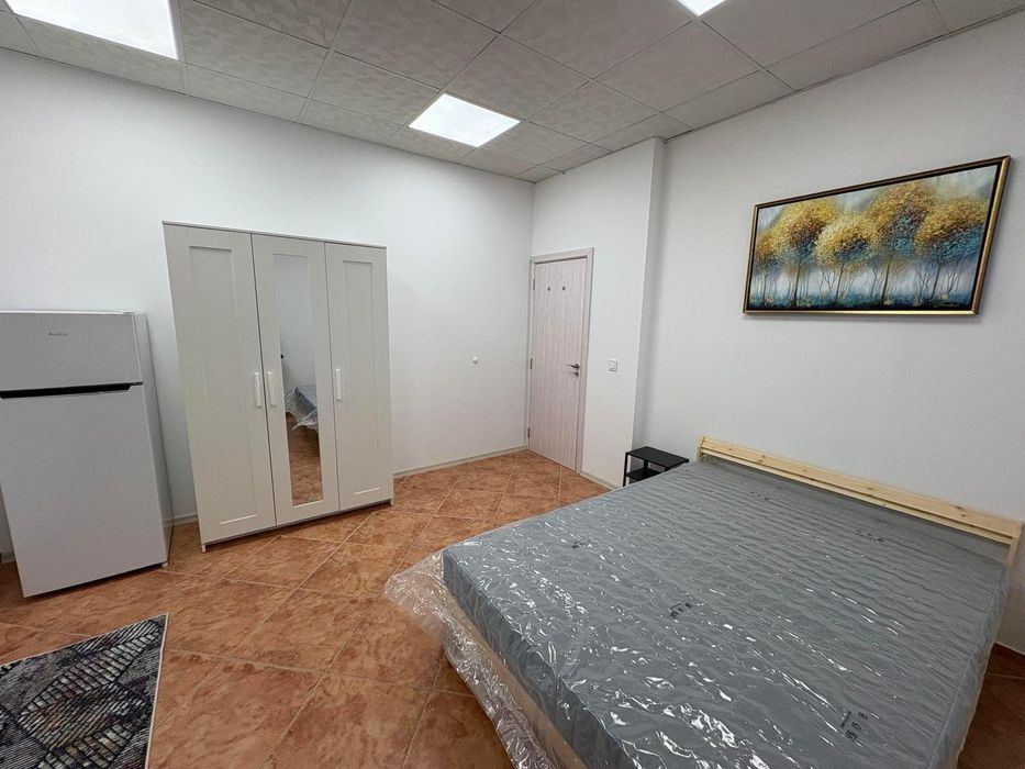 Дава се под наем Четиристаен апартамент в София, Дружба 1 - 210 кв.м за 1099 € - Снимка #4