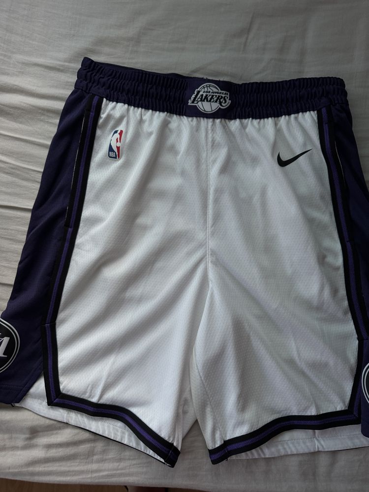 Pantaloni scurti Nike Lakers