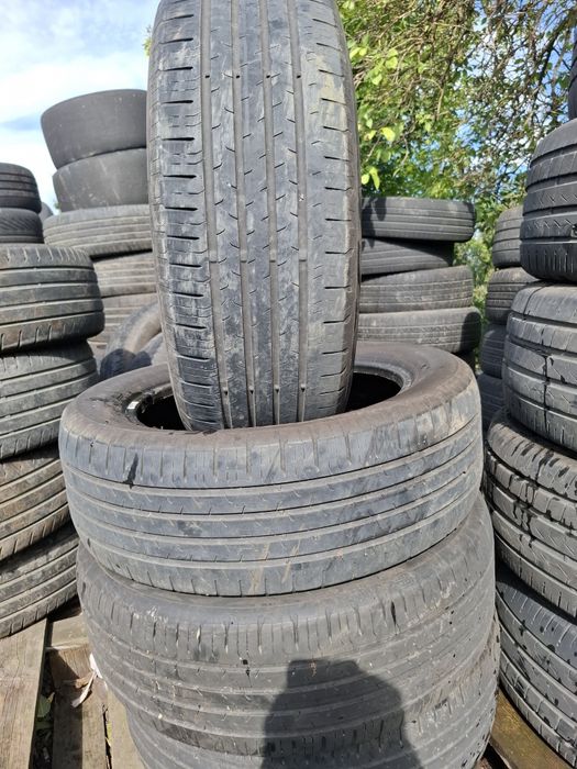 Vand set 4 anvelope 205 55 17 continental bune de vara dot 2020