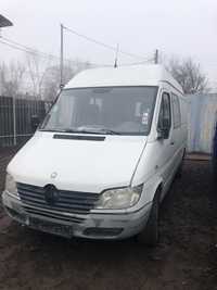 Mercedes Sprinter 211 CDI На Части !