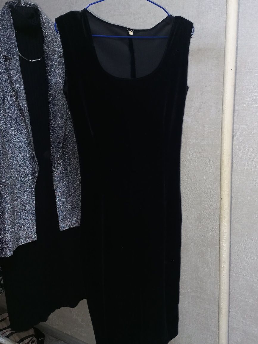 Чёрное    платье