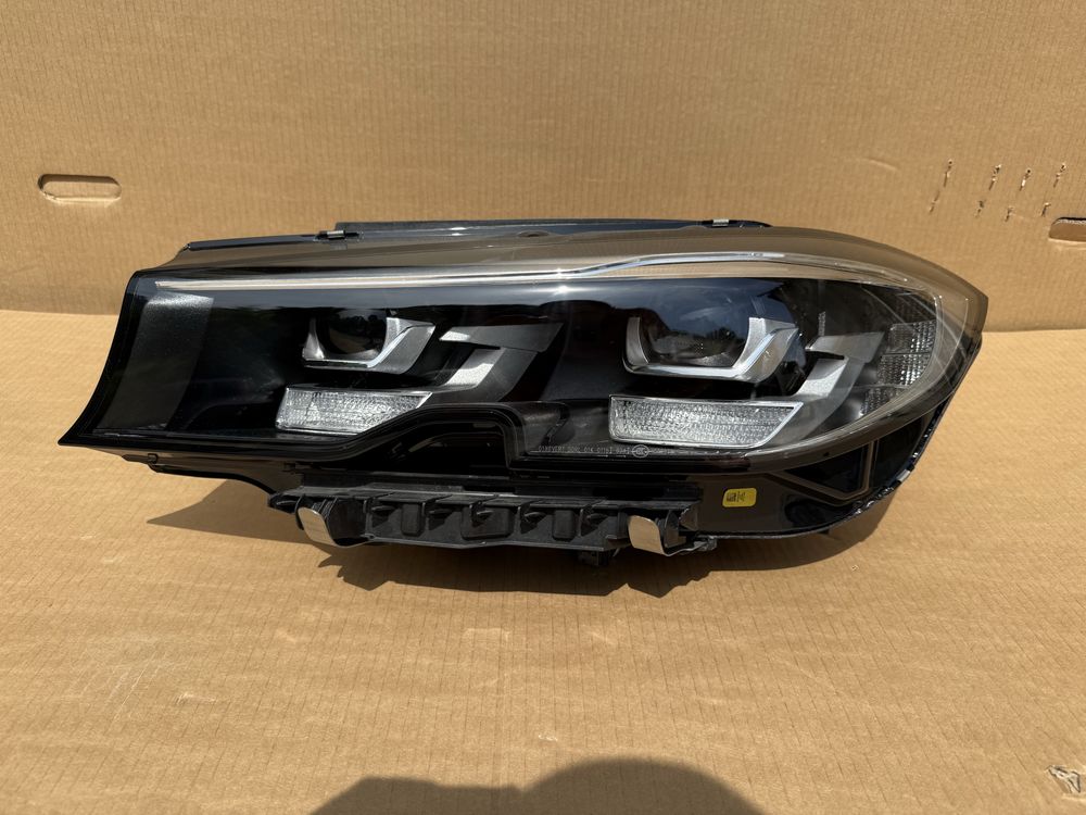 Ляв фар BMW 3 G20/21 | LED