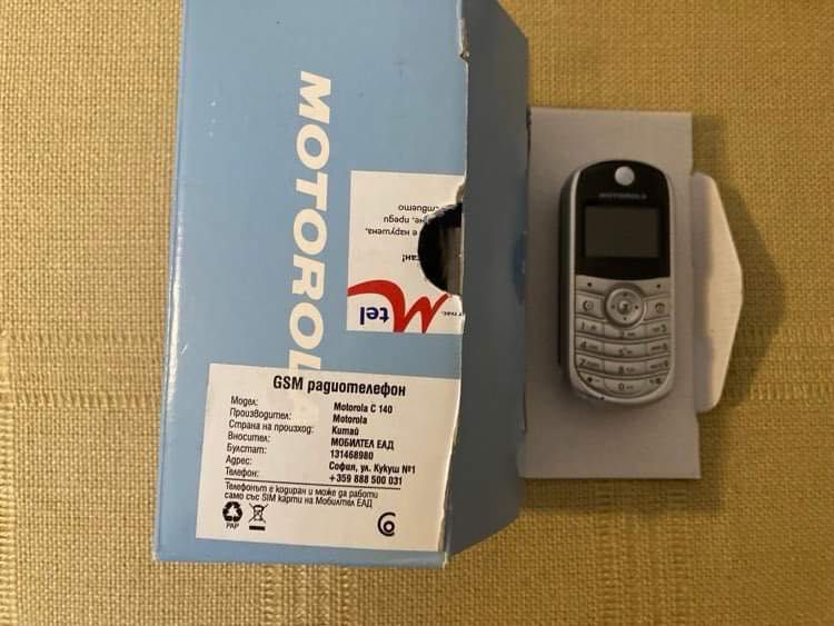 Motorola C140 телефон