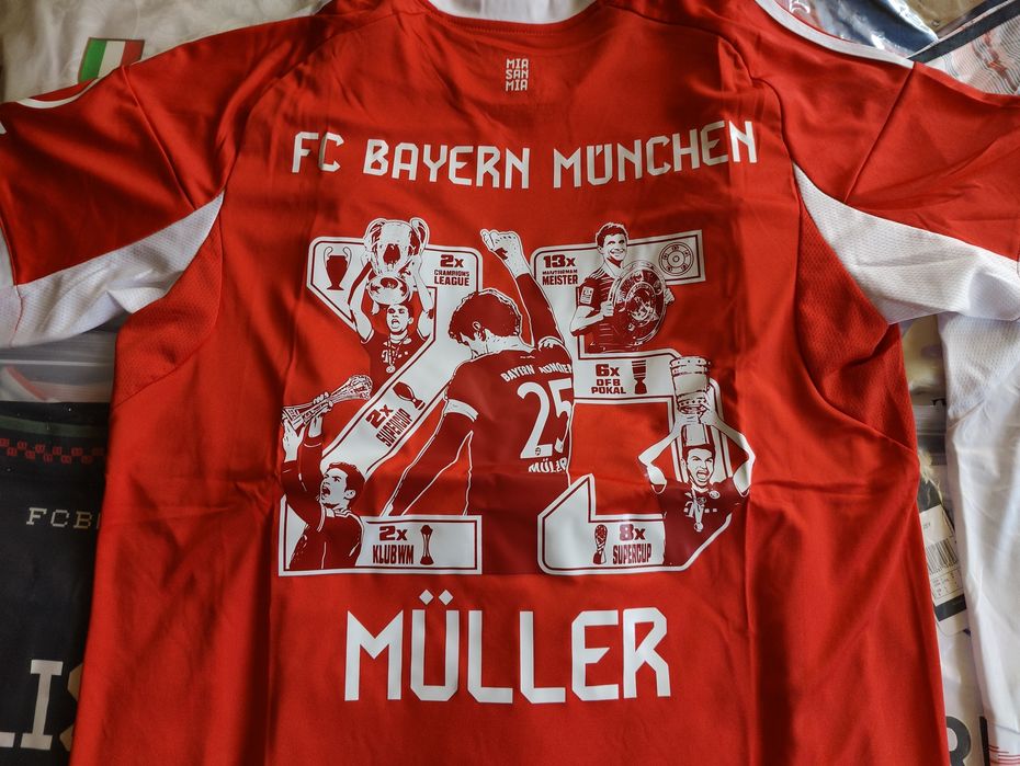 Футболни тениски Bayern Munchen 2025/2026 Thomas Muller принт 2025/26